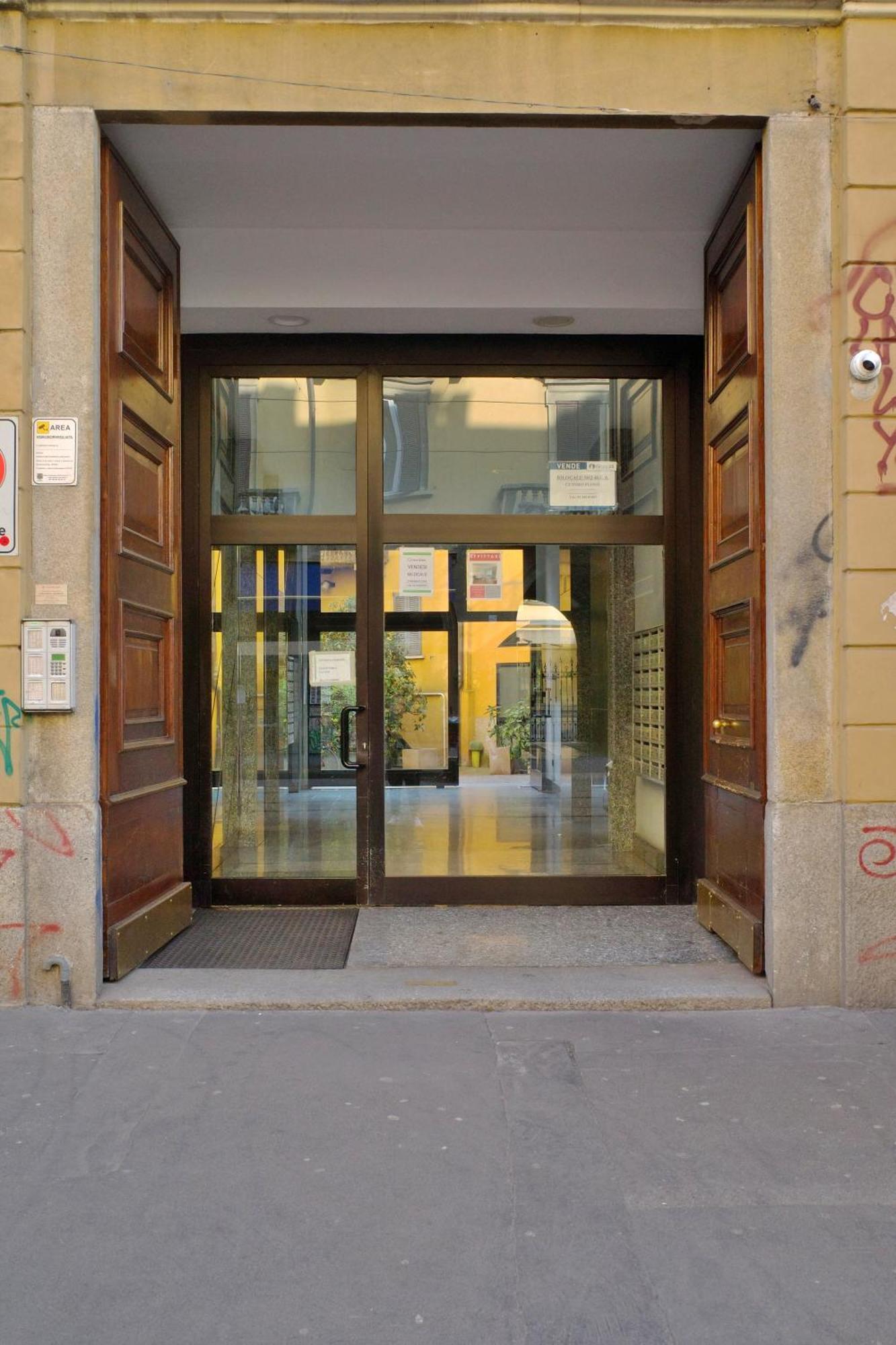 Ripa Apartments Milano - Via Vigevano Navigli Екстер'єр фото